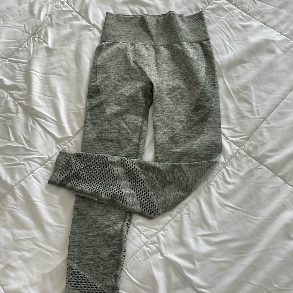 Light Grey leggings PINK Victoria Secret Seamless XS